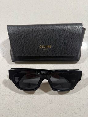 CELINE 54mm Cat-Eye Sunglasses with Black Case